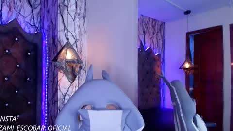   online show from February 2026 09:35:01 PM