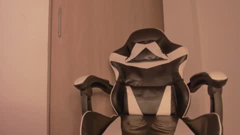 zamir online show from March 2026 09:32:02 PM