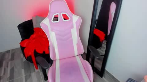 zamira_taylor online show from March 2025 11:16:02 PM