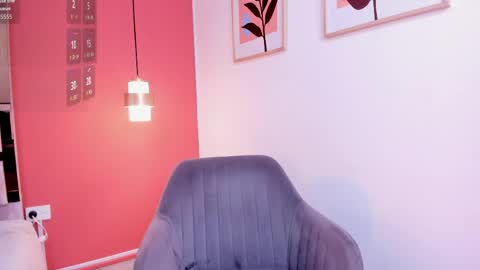 zamira_taylor online show from May 2026 10:50:03 PM