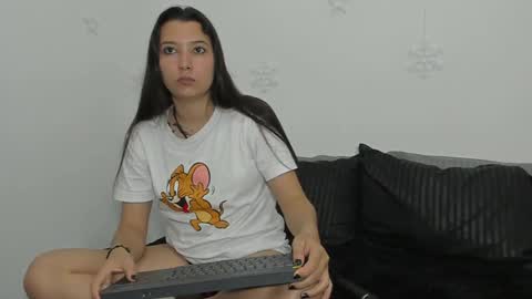 Snapshot of zammii69 chatting on December 2024 08:15:01 PM zammii69 online show from December 2024 08:15:01 PM