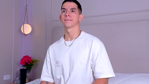 Snapshot of zanedawson chatting on October 2025 03:12:02 AM Zane Dawson online show from October 2025 03:12:02 AM