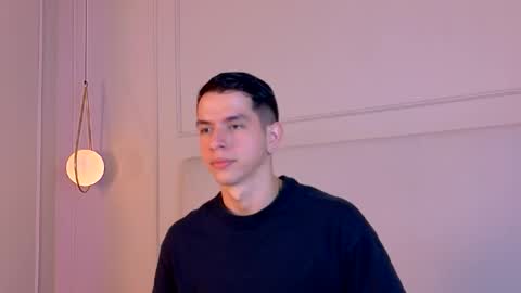 Snapshot of zanedawson chatting on October 2025 11:44:01 AM Zane Dawson online show from October 2025 11:44:01 AM