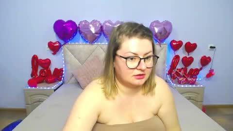 zannadreil online show from February 2025 04:36:02 AM