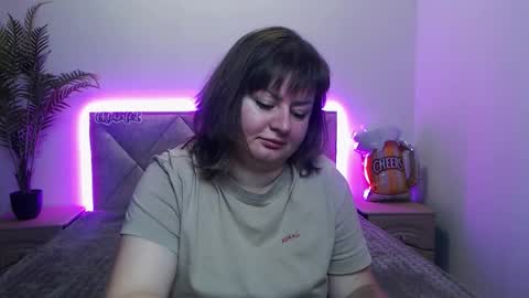 zannadreil online show from September 2025 06:55:02 PM