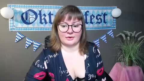 zannadreil online show from October 2025 07:02:01 PM