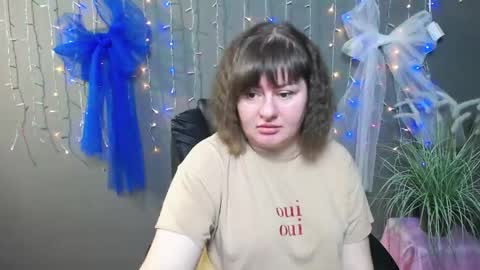 zannadreil online show from November 2025 07:34:02 PM