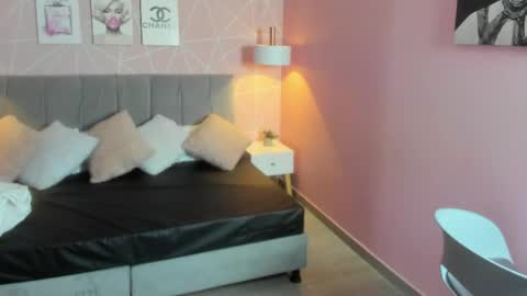 Snapshot of zara__sweet chatting on April 2026 03:07:02 PM Zara Sweet online show from April 2026 03:07:02 PM