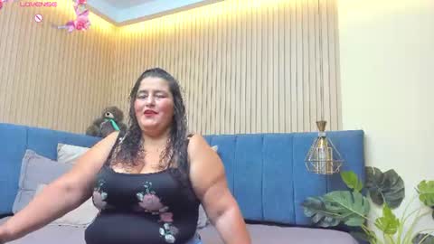 Snapshot of zara_milf_ chatting on July 2026 12:20:01 PM zara online show from July 2026 12:20:01 PM
