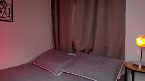 Zara Nova online show from March 2026 10:03:02 PM