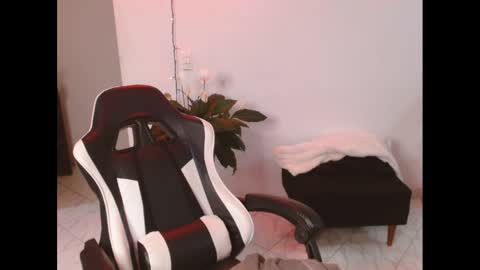 Zarabby online show from December 2024 01:42:01 AM