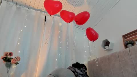 Zara . online show from February 2025 12:04:02 PM