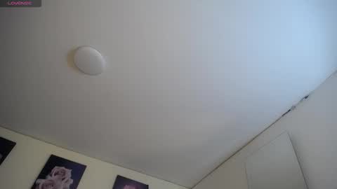 Zarah online show from March 2026 01:44:01 PM