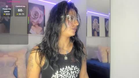 Snapshot of zarahbennet chatting on May 2026 07:43:02 PM Zarah online show from May 2026 07:43:02 PM