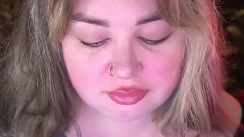 Lola online show from June 2026 07:34:01 PM