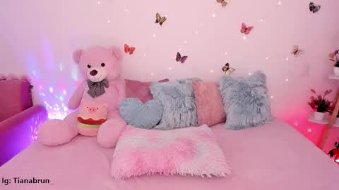 Snapshot of zaratorres_ chatting on November 2025 12:15:02 PM Zara online show from November 2025 12:15:02 PM