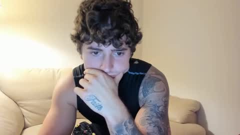 Snapshot of zaylanez chatting on January 2025 02:04:02 AM Zay lanez online show from January 2025 02:04:02 AM