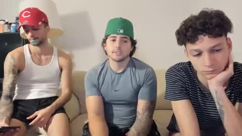 Snapshot of zaylanez chatting on February 2025 05:31:02 AM Zay lanez online show from February 2025 05:31:02 AM