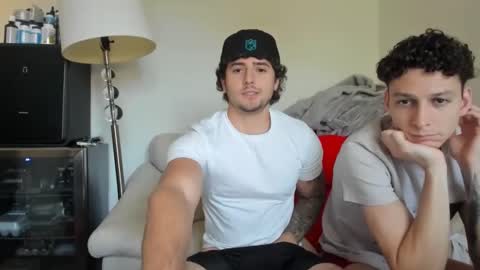 Snapshot of zaylanez chatting on February 2025 10:48:01 PM Zay lanez online show from February 2025 10:48:01 PM