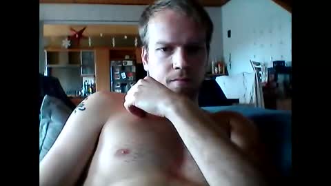 Snapshot of zblondyfrenchy chatting on December 2024 01:27:02 PM zblondyfrenchy online show from December 2024 01:27:02 PM