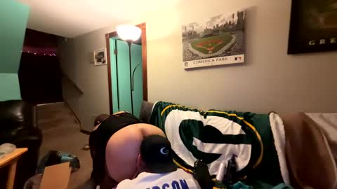 Snapshot of zbud1992 chatting on January 2025 03:34:02 AM zbud1992 online show from January 2025 03:34:02 AM