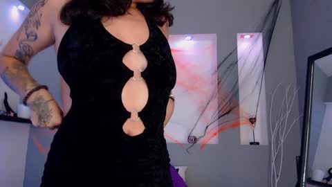 Snapshot of zean_lee chatting on October 2025 01:45:01 PM Karolyne online show from October 2025 01:45:01 PM