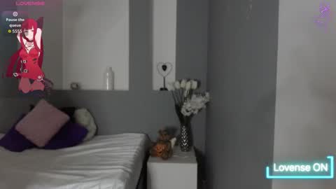 Snapshot of zean_lee chatting on November 2025 11:23:02 AM Karolyne online show from November 2025 11:23:02 AM