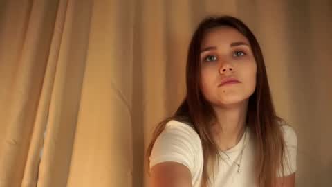 Emilia online show from September 2025 12:55:02 AM