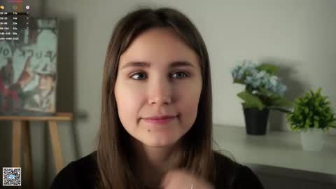 Emilia online show from October 2025 01:14:01 AM