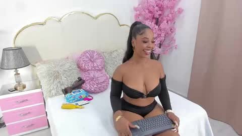 zendayarosse online show from May 2026 08:50:02 PM