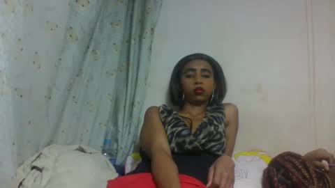 zeolineess online show from October 2025 10:47:01 AM