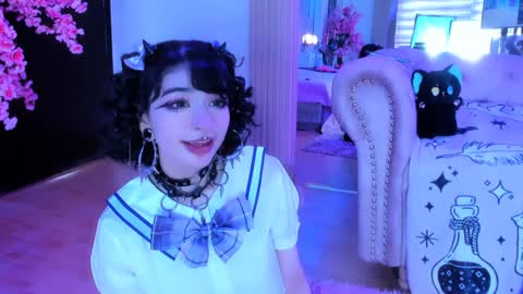    online show from February 2025 02:34:02 PM