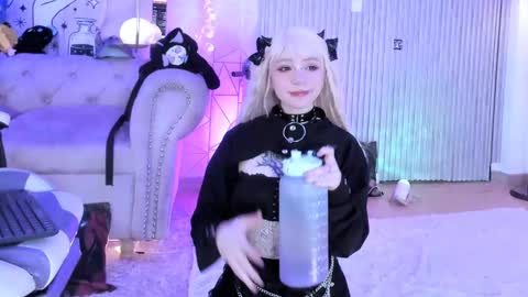    online show from September 2025 02:38:02 PM