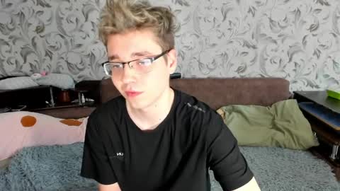 Ethan online show from May 2026 05:27:02 AM
