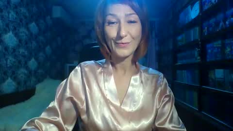 Snapshot of zerilane chatting on December 2025 11:31:01 PM Elena online show from December 2025 11:31:01 PM