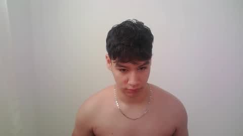 zeus_183 online show from February 2026 01:49:02 PM