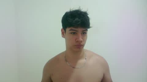 zeus_183 online show from June 2026 02:14:02 AM