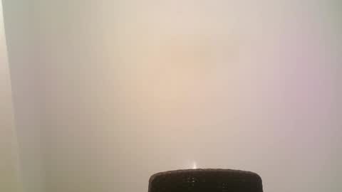 zeus_183 online show from July 2026 08:11:01 PM