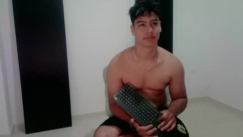 zeus_183 online show from August 2026 12:41:02 PM