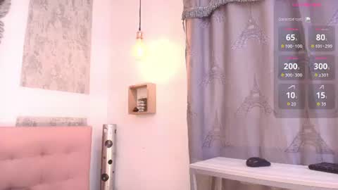 Snapshot of zhamira_21 chatting on July 2026 08:33:01 PM ZHAMIRA ANDRES online show from July 2026 08:33:01 PM