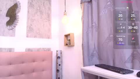 Snapshot of zhamira_21 chatting on July 2026 08:11:02 PM ZHAMIRA ANDRES online show from July 2026 08:11:02 PM