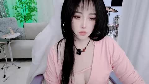 Snapshot of zhen0 chatting on December 2025 10:24:02 AM zhen online show from December 2025 10:24:02 AM