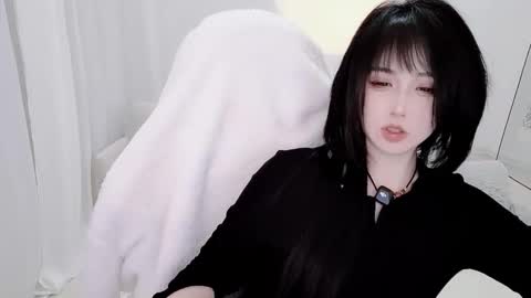 Snapshot of zhen0 chatting on January 2026 08:33:01 PM zhen online show from January 2026 08:33:01 PM