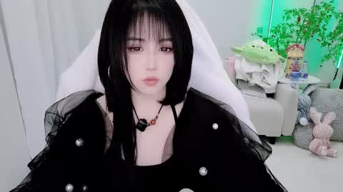 Snapshot of zhen0 chatting on February 2026 05:11:02 PM zhen online show from February 2026 05:11:02 PM