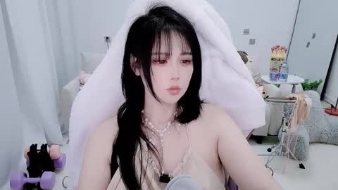 zhen online show from March 2026 01:44:01 PM