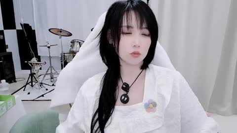 zhen online show from May 2026 01:39:02 PM