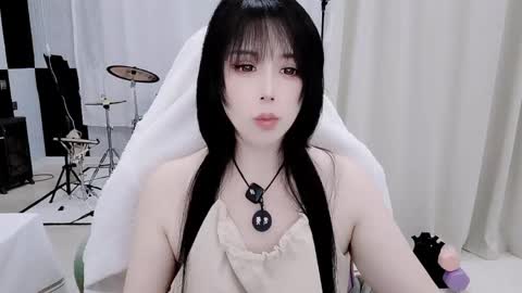 zhen online show from May 2026 01:34:01 AM