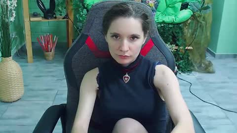 zianichols online show from March 2025 02:37:02 AM