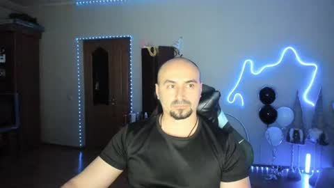 Ziesh online show from May 2026 09:52:02 PM