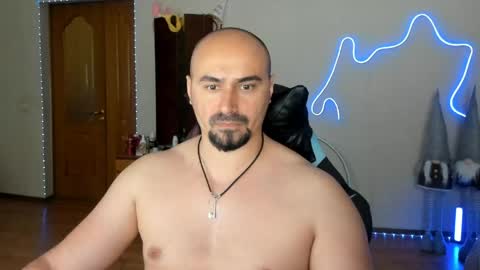 Ziesh online show from May 2026 10:11:01 AM